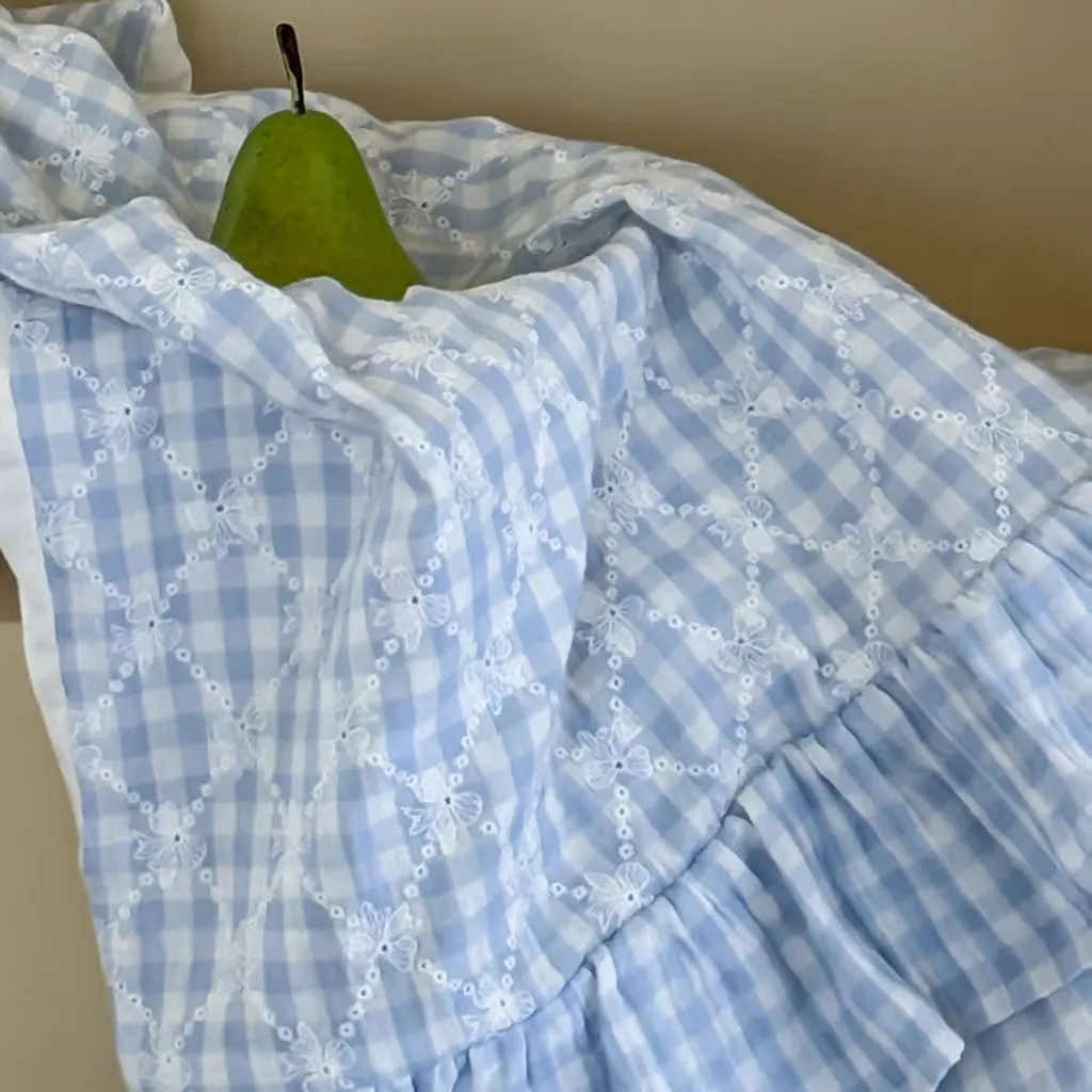 Cotton Muslin Gingham Bedding Set With Ruffle