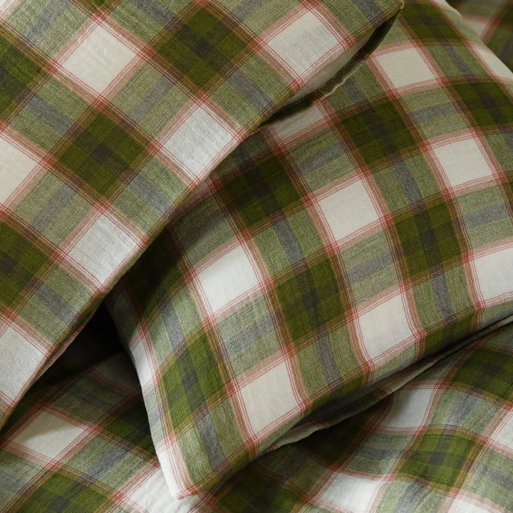 Annie Plaid Bedding Set