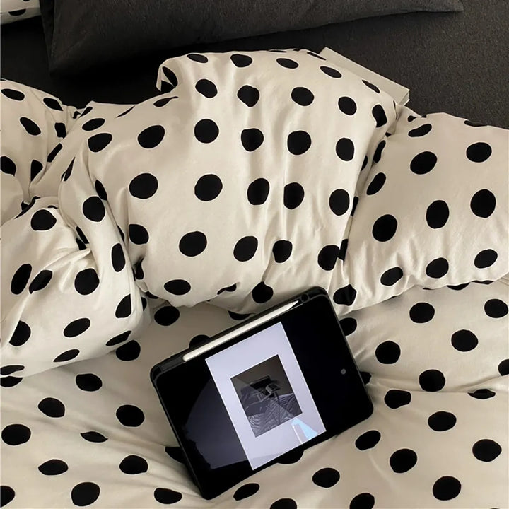 Classic Polka Dot Jersey Bedding Set