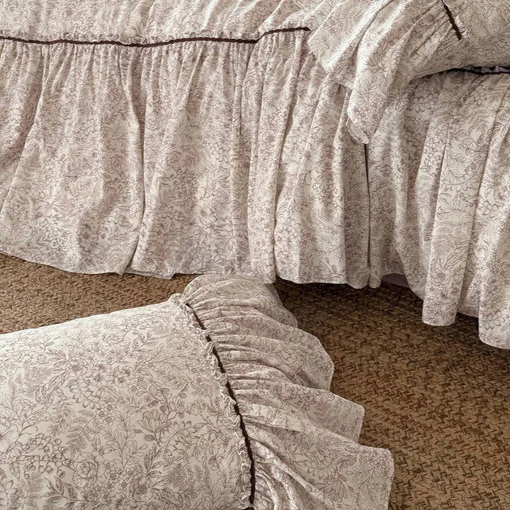 Meadow Floral Bedding Set