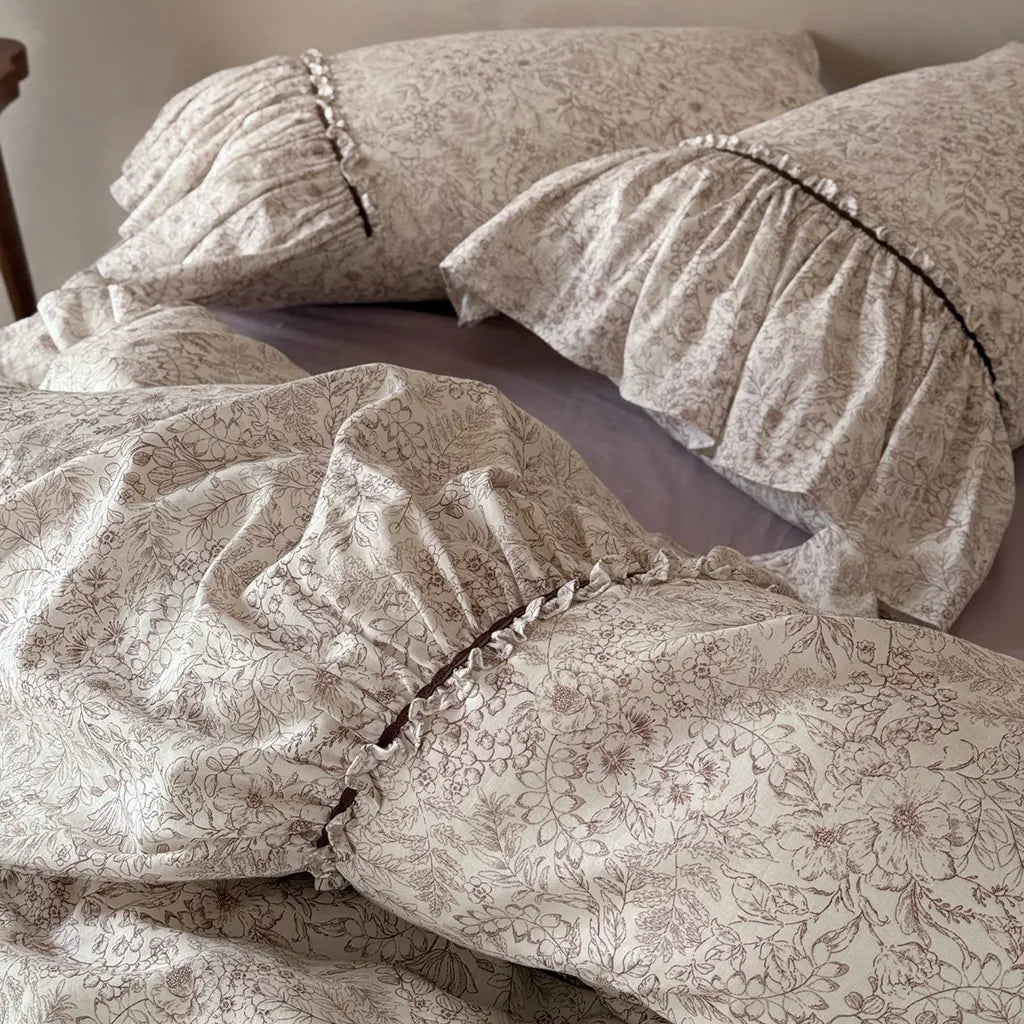 Meadow Floral Bedding Set