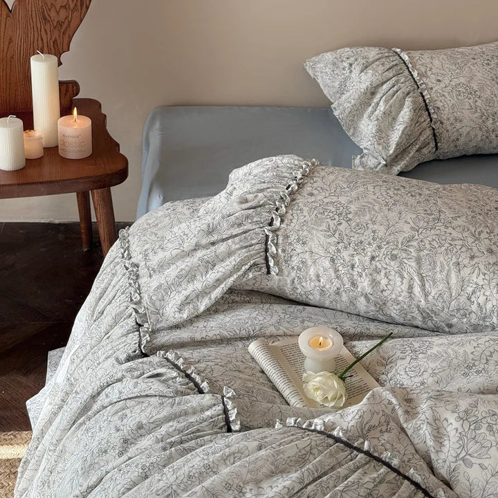 Meadow Floral Bedding Set