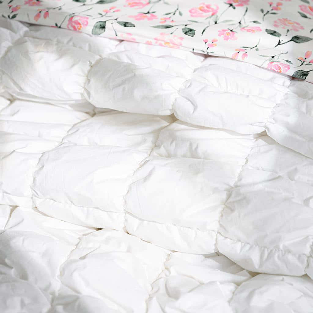 Puffy Marshmallow Down Alternative Comforter Set & Sheet Set Bundle