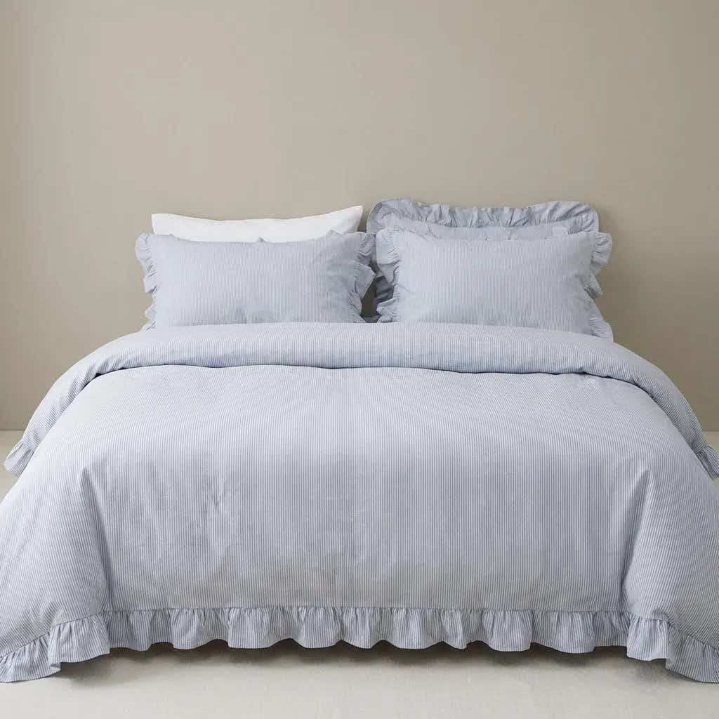 Retro Striped Duvet Cover with Ruffle