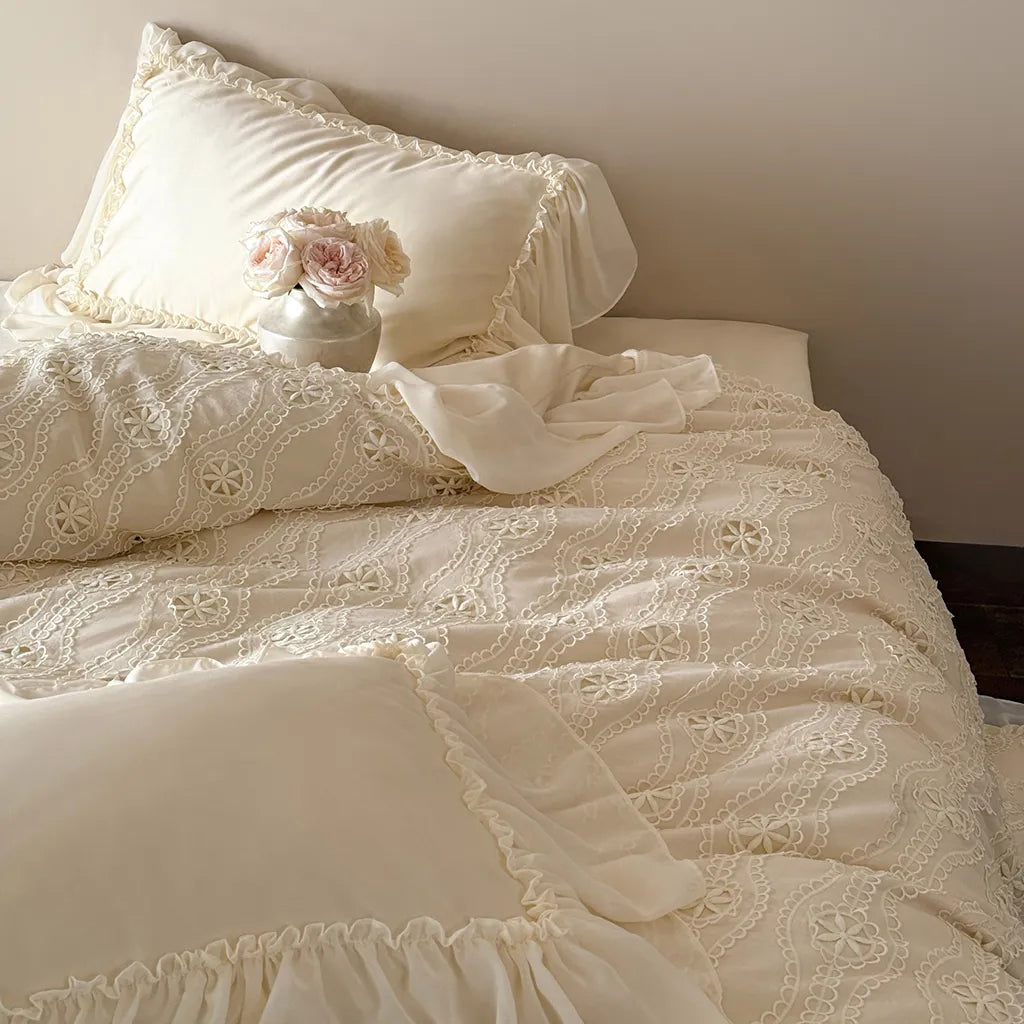 Shabby Chic Floral Cutwork Lace Bedding Set