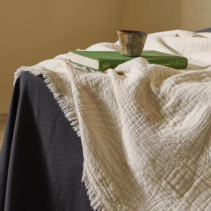 Vintage Jacquard Cotton Blanket with Tassel