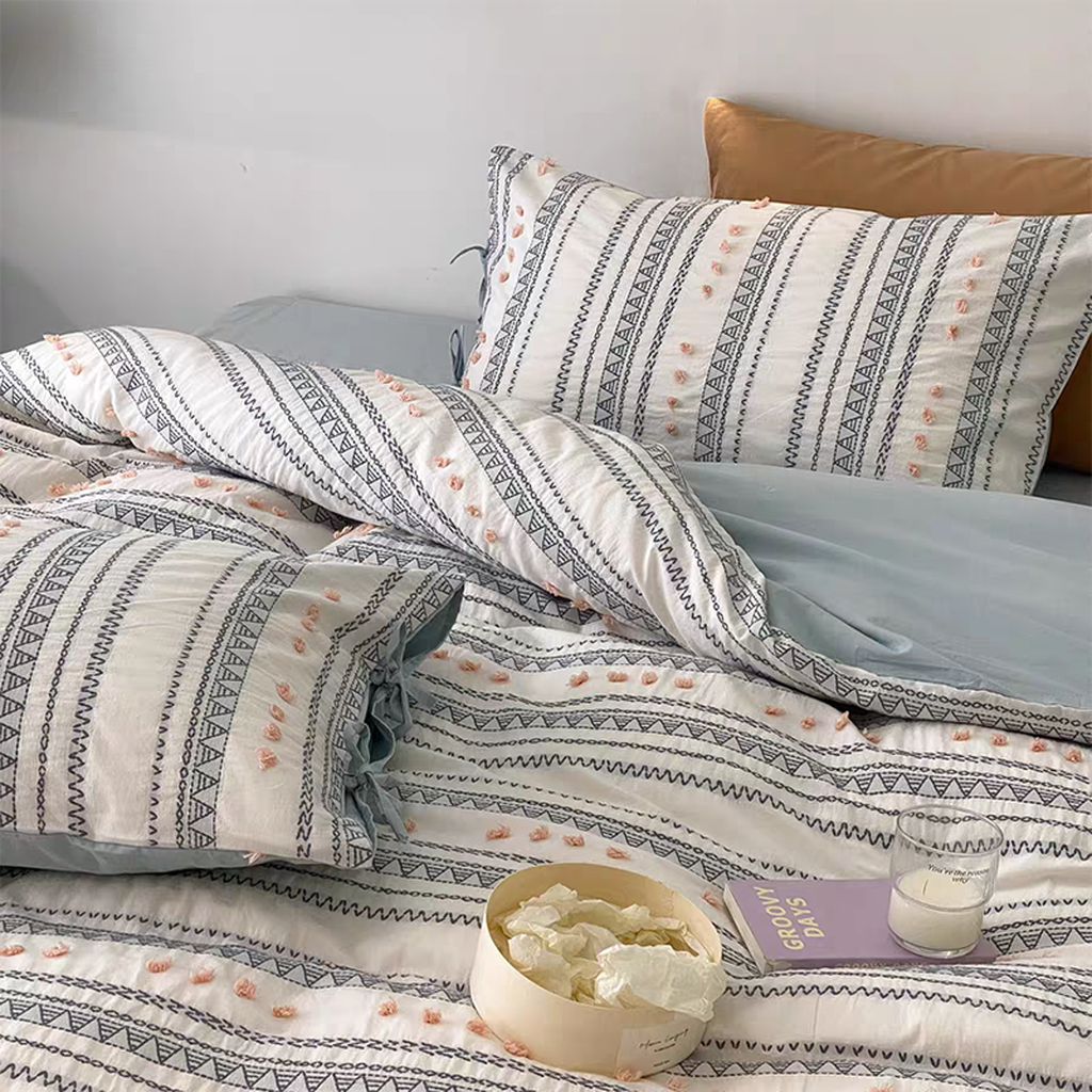 Bohemian Tufted Duvet Cover