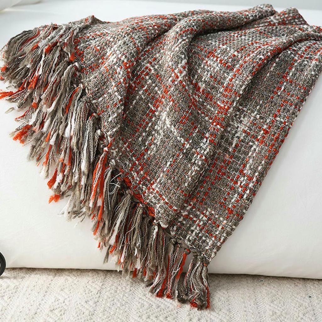 Chunky Knit Blanket With Tassels - Red