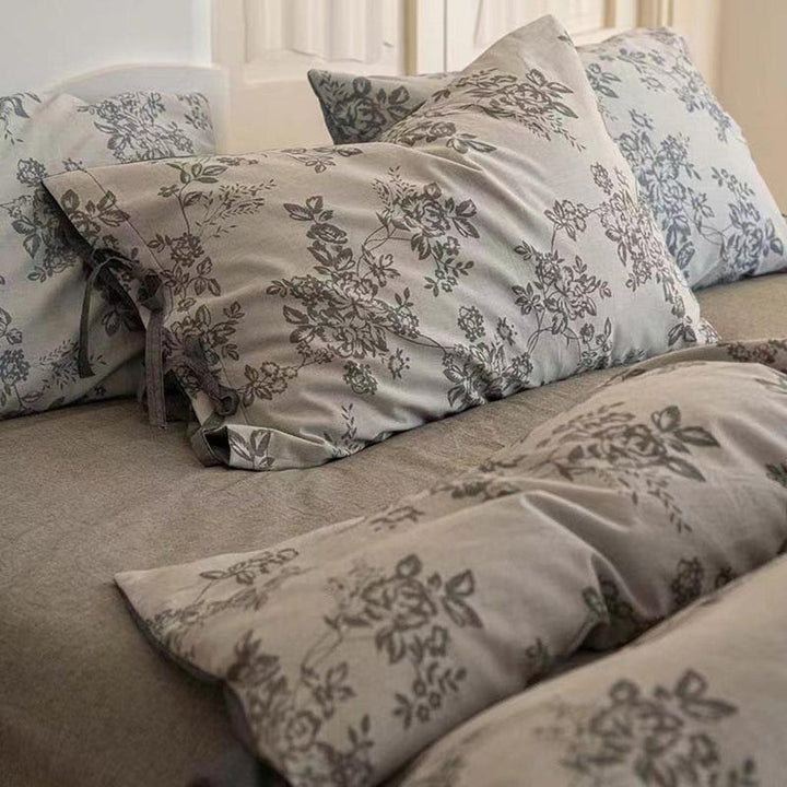 Floral Jacquard Bedding Set with Bow Tie - Khaki
