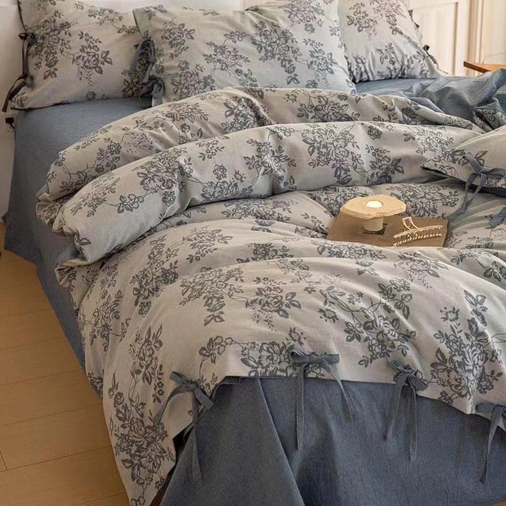 Floral Jacquard Bedding Set with Bow Tie - Khaki