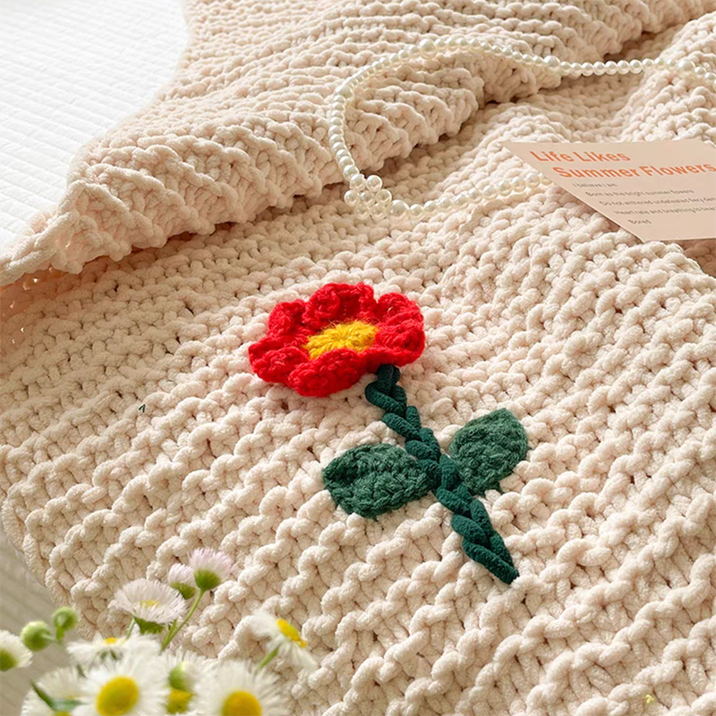 Chunky Knit Blanket With Tufted Flower