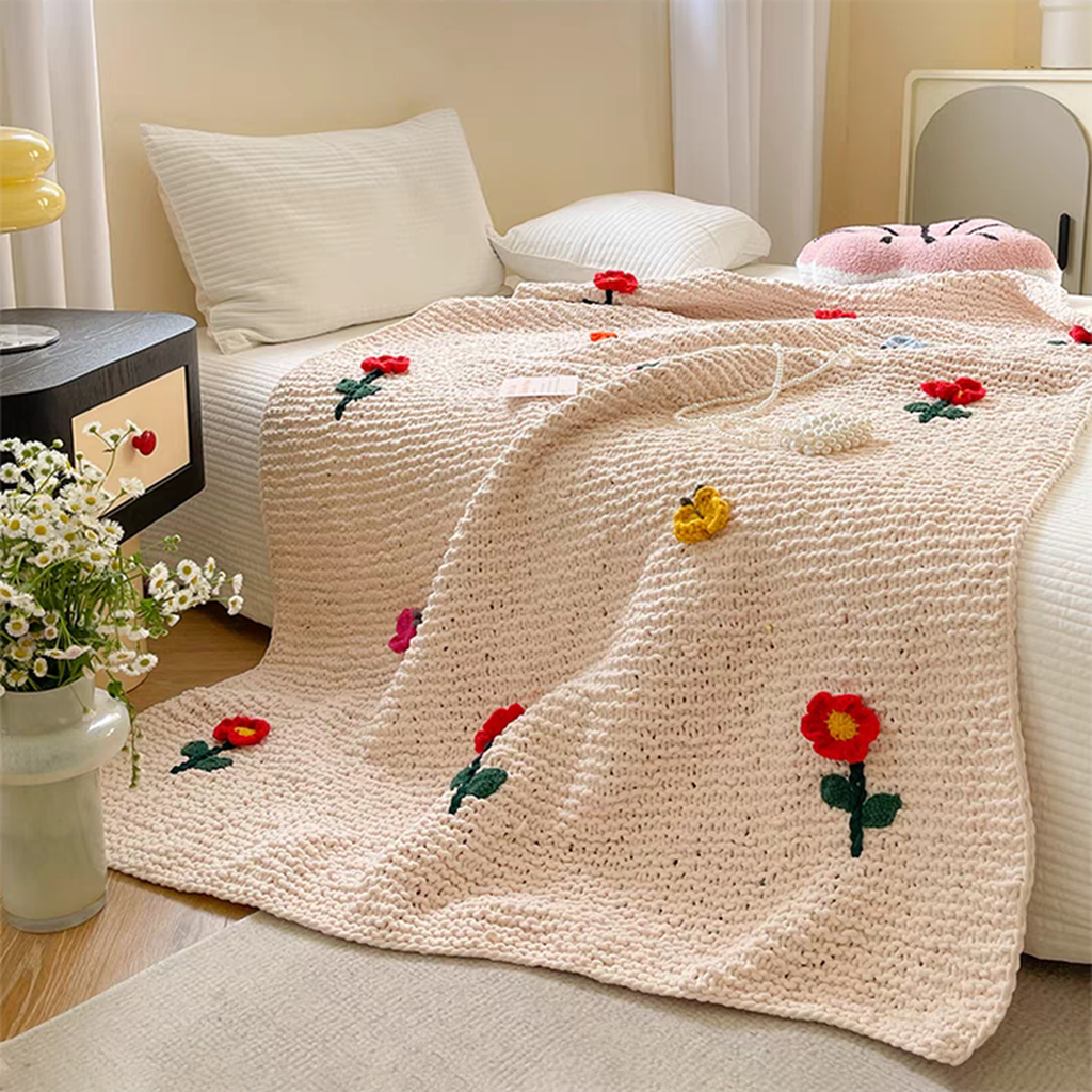 Chunky Knit Blanket With Tufted Flower