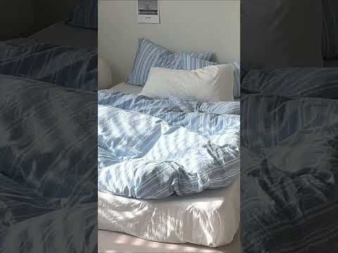 Summer Stripes Bedding Set.