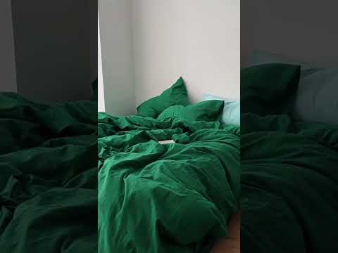 Forest Green Bedding Set.