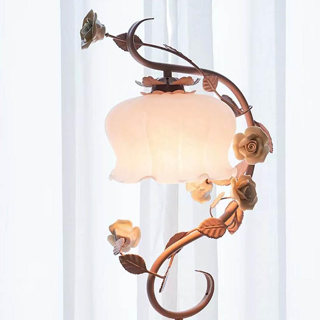 Pastoral Rose Table Lamp (2 colors)