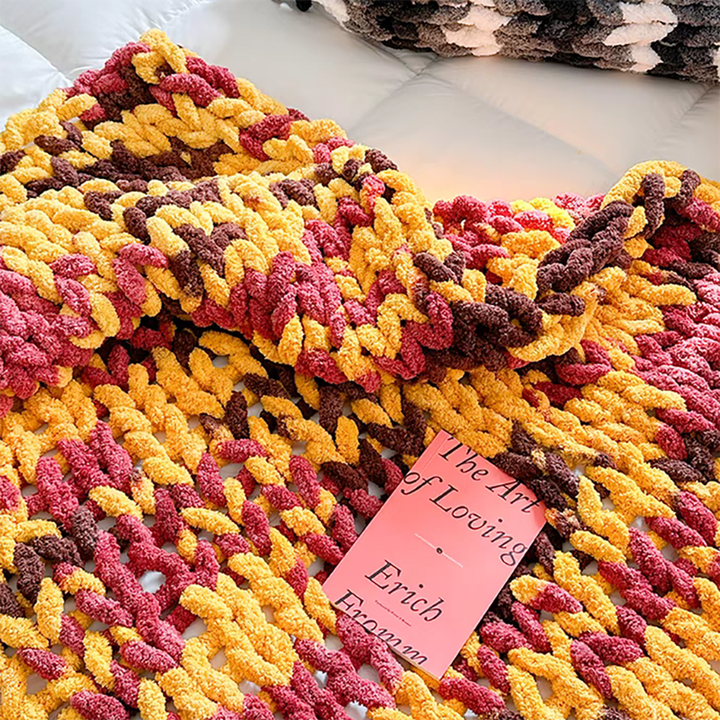 Tie-dyed Chunky Knitted Blanket