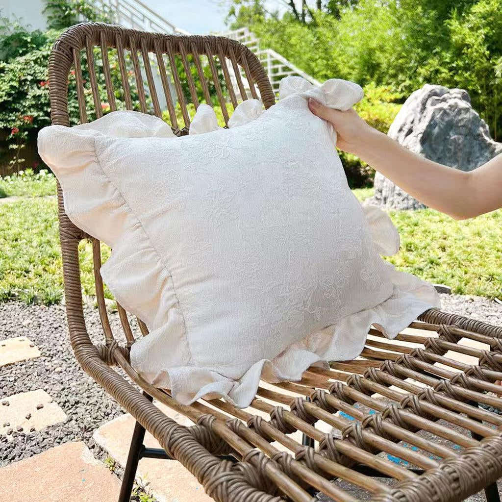 Vintage Jacquard Ruffle Throw Pillow