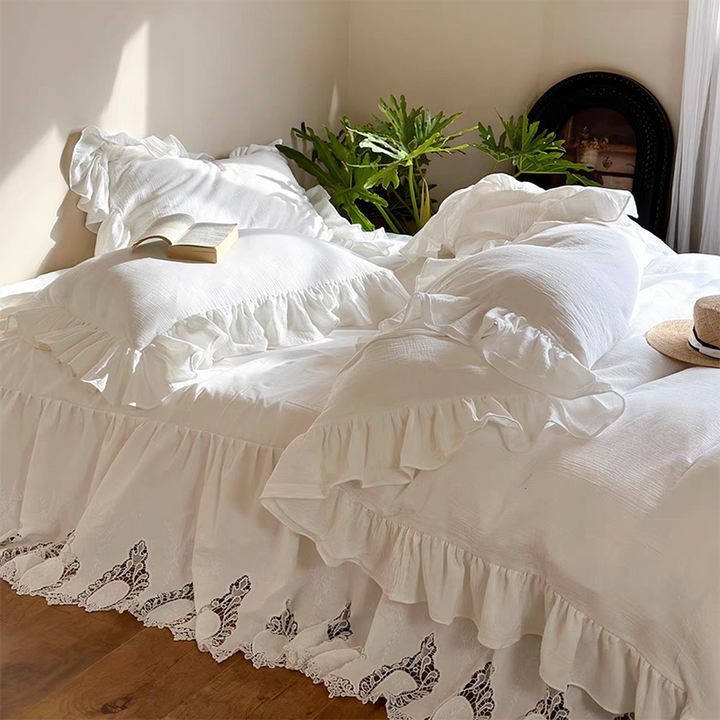 White French Lace Ruffle Duvet Cover