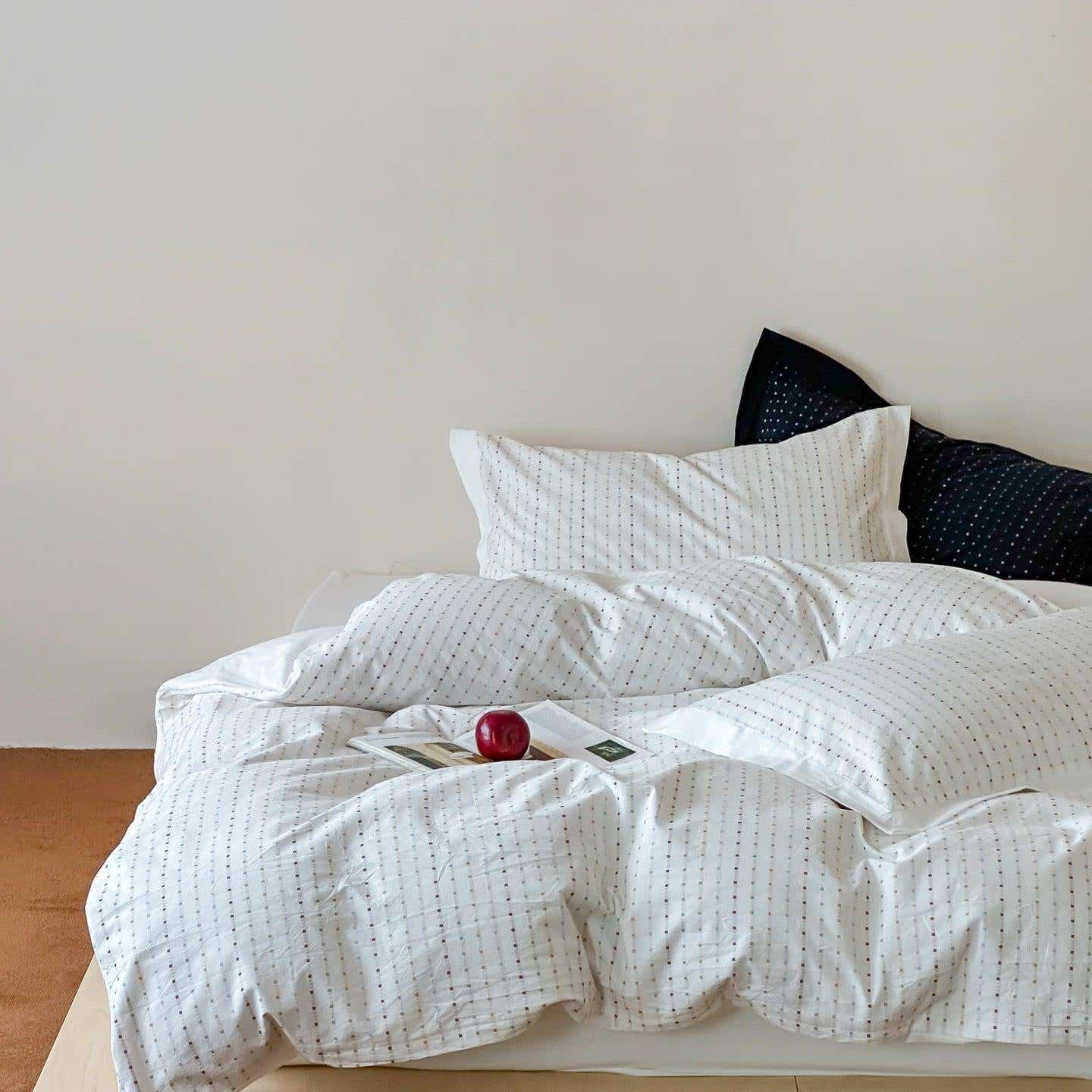 Snow Whisper Square Jacquard Duvet Cover