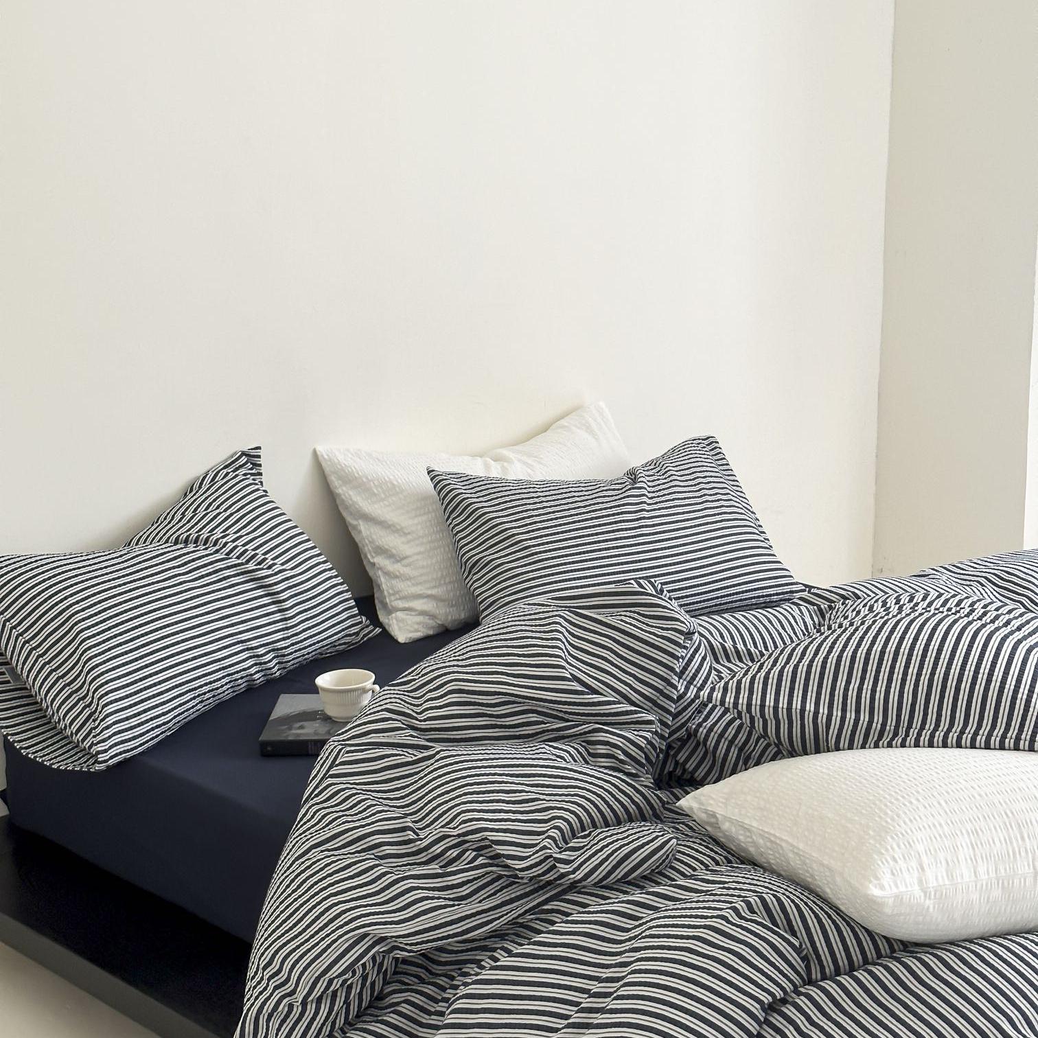 Harbor Breeze Stripe Seersucker Duvet Cover