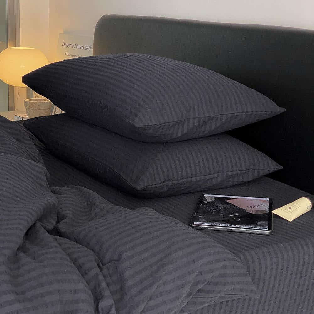 Midnight Stripe Seersucker Duvet Cover