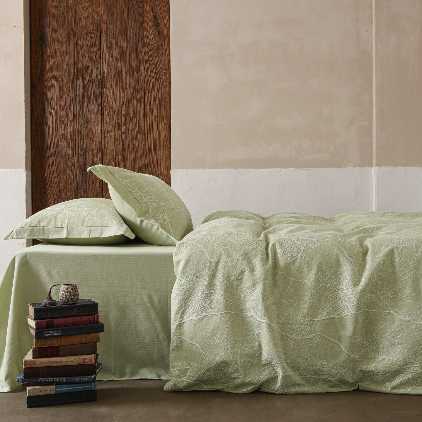 Glacier Vein Jacquard Cotton Bedding Set - Sage Green